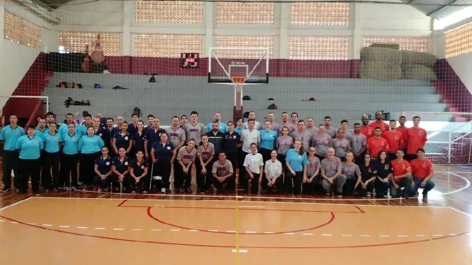 Federação Catarinense de Basketball promove acampamento para formação de árbitros