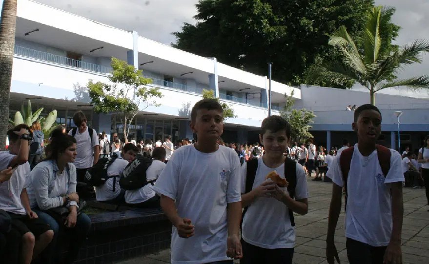 Matrículas nas escolas estaduais abrem na segunda-feira, 19