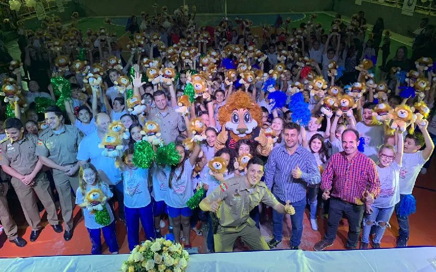 Proerd de Guabiruba cumpre sua missão e forma 268 alunos