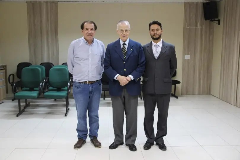 Prefeitura de Brusque recebe visita do Príncipe Imperial do Brasil
