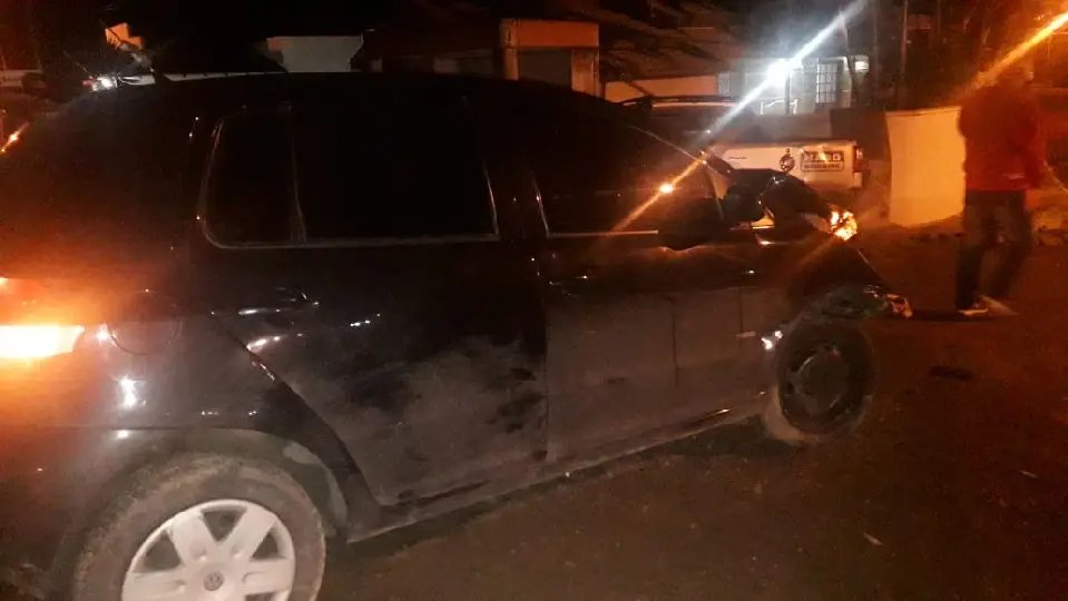 Acidente em Tijucas com carro de Brusque deixa dois  no hospital