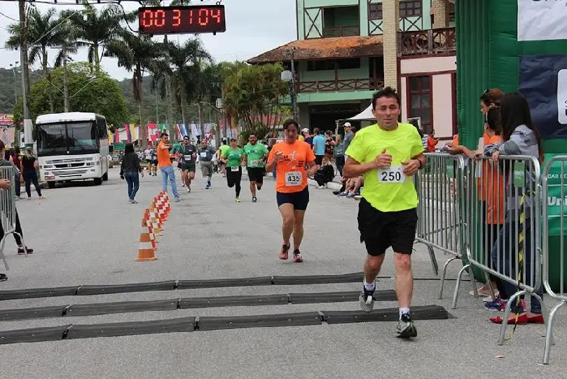 Etapa Brusque do Circuito Unimed de Corridas reúne 500 participantes