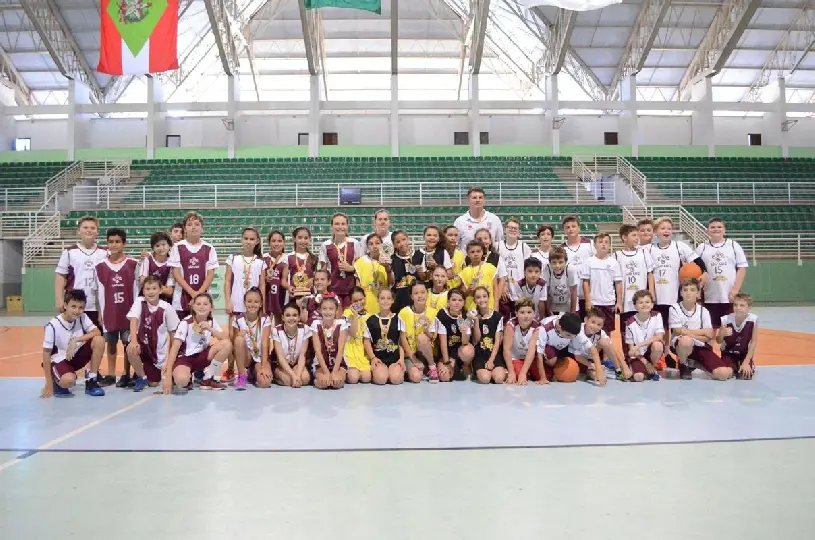 Festival pré-mirim de basquete reúne os novos talentos da modalidade