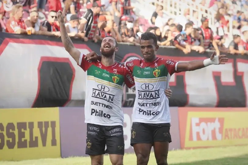 Reta final da primeira fase  do Catarinense tem disputas acirradas