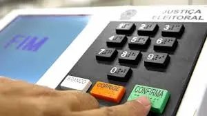 Justi&ccedil;a multa eleitora brusquense em mais de 280 reais