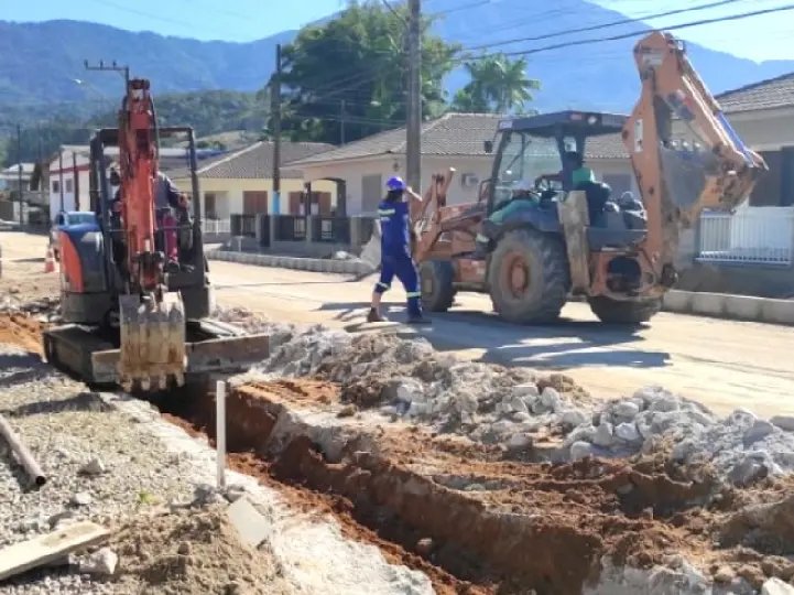 (V&iacute;deo) Representante da Guabiruba Saneamento deve participar de sess&atilde;o da C&acirc;mara