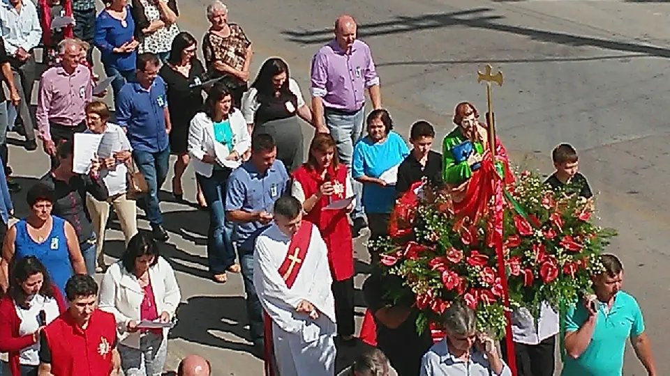 Comunidade católica comemora dia de São Judas Tadeu