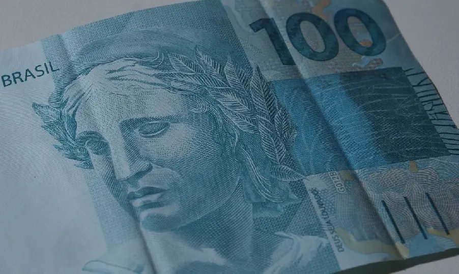 Caixa paga aux&iacute;lio residual para benefici&aacute;rios do Bolsa Fam&iacute;lia