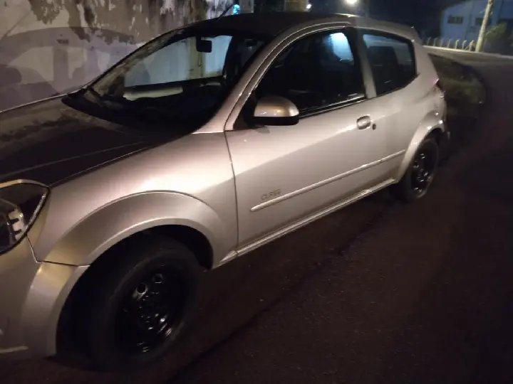 Motociclista fica ferido em colis&atilde;o na rodovia Ivo Silveira