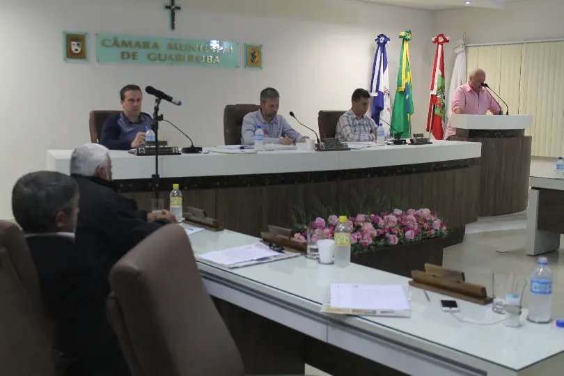 Câmara de Guabiruba derruba última possibilidade de voto secreto
