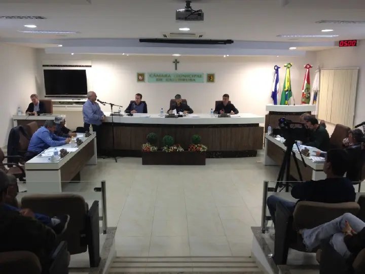 EEB João Boos e Casan foram assunto entre vereadores de Guabiruba 
