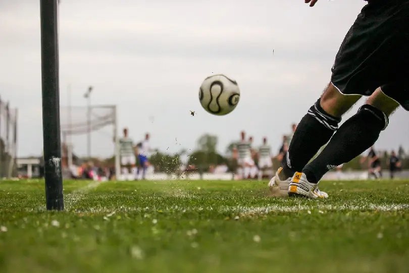 Futebol recreativo est&aacute; liberado, mas com regras r&iacute;gidas