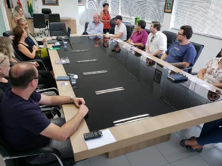 Comitiva da Universidade de Nova York visita Prefeitura