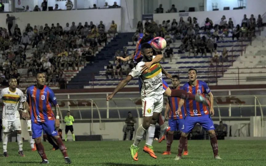 Brusque vence clássico com o Marcílio Dias na Copa SC