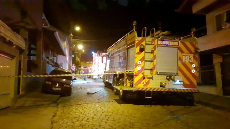Suspeito de ter incendiado casa de ex-companheira &eacute; preso, em Brusque