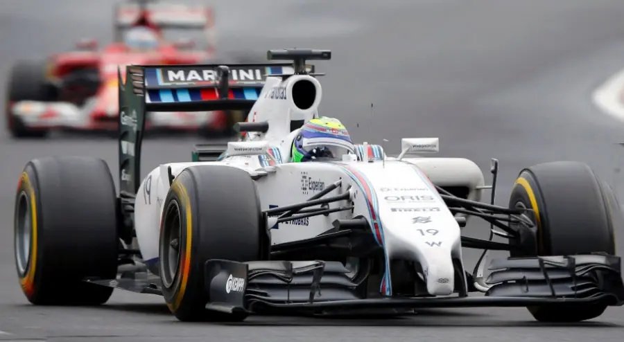 Ricciardo vence corrida; Massa é 5º