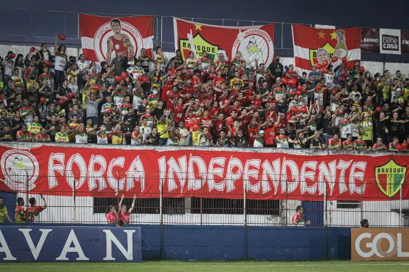 Brusque inicia venda de ingressos para partida contra o Cambori&uacute;