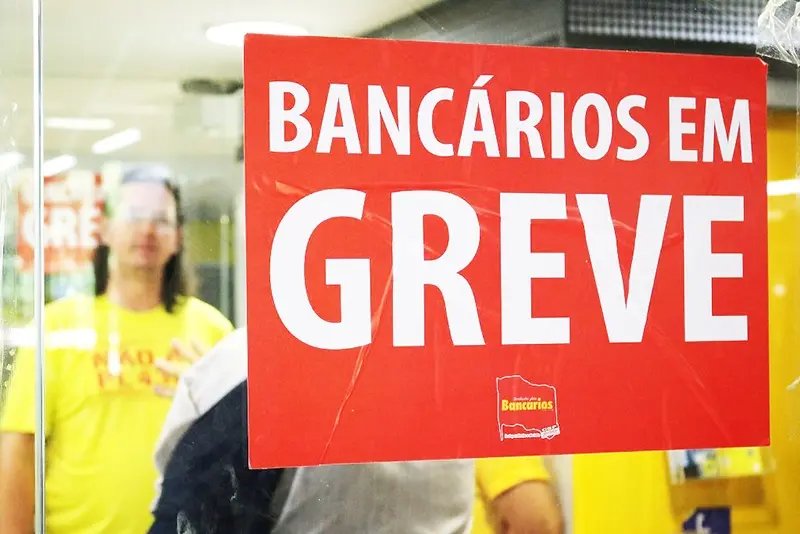Adesão à greve dos bancários em Brusque aumenta