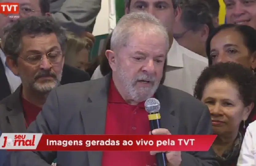 ′Alguns pensam que a história terminou, mas ela mal começou′