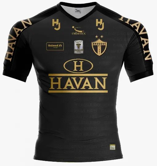 Novo uniforme marca momento hist&oacute;rico e recente do clube