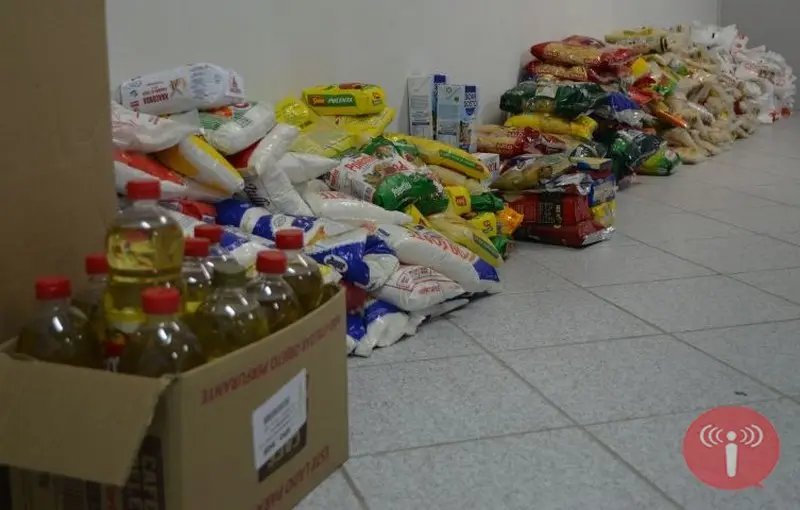 Equipes doarão alimentos 