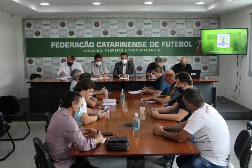 Carlos Renaux participa de congresso da S&eacute;rie B