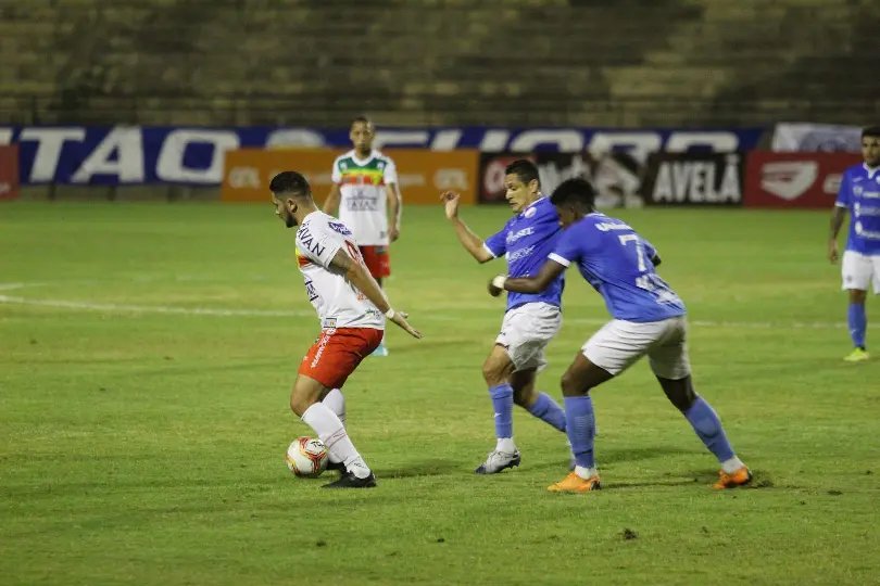 (V&Iacute;DEO) Brusque vence fora e soma mais tr&ecirc;s pontos na S&eacute;rie C