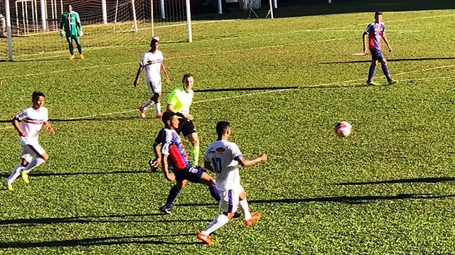 Carlos Renaux perde por 3 x 0 em Caçador