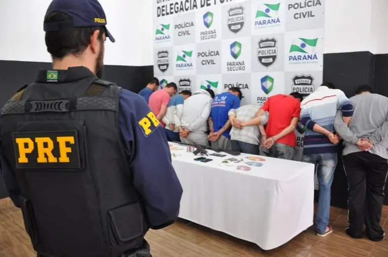 Quadrilha presa em Curitiba pode ser a mesma do assalto ao ônibus de Brusque 