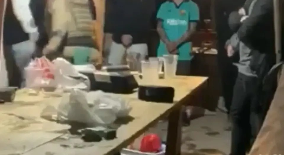 PM aponta drogas, xingamentos e desacato na abordagem
