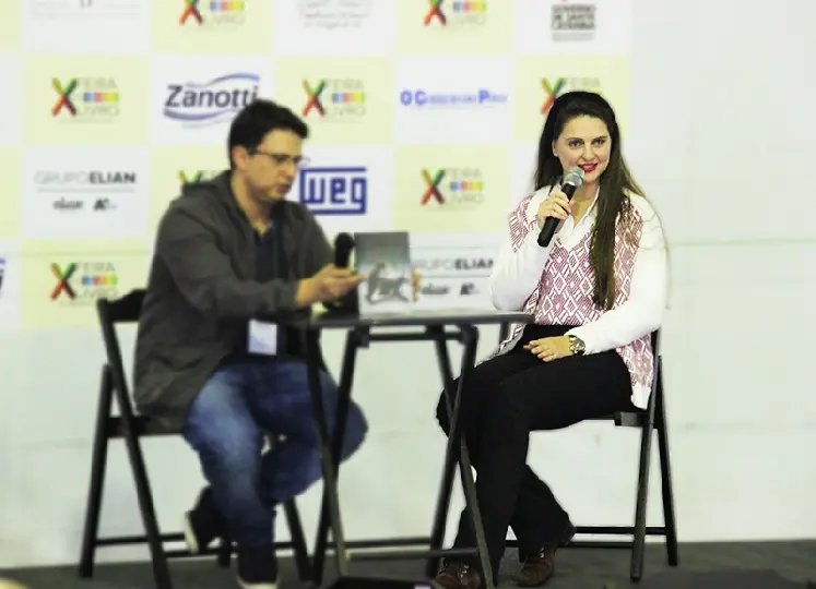 Escritora de GBA lança livro em Jaraguá do Sul