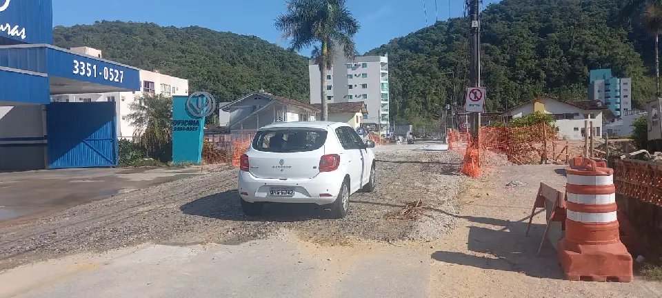 Ap&oacute;s seis meses, tr&aacute;fego de carros &eacute; liberado na Ponte do Guarani