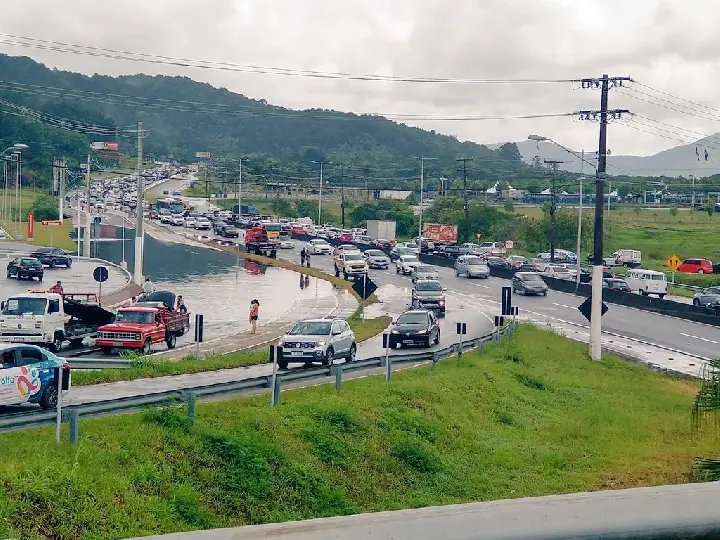 Ano de 2021  teve o registro de 205 &oacute;bitos em rodovias estaduais, segundo dados da PMRv