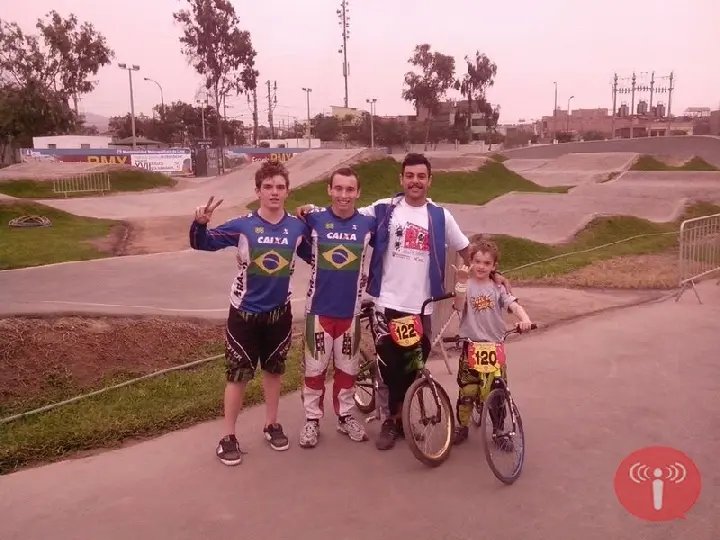 Brusquenses conquistam Pan-americano de BMX