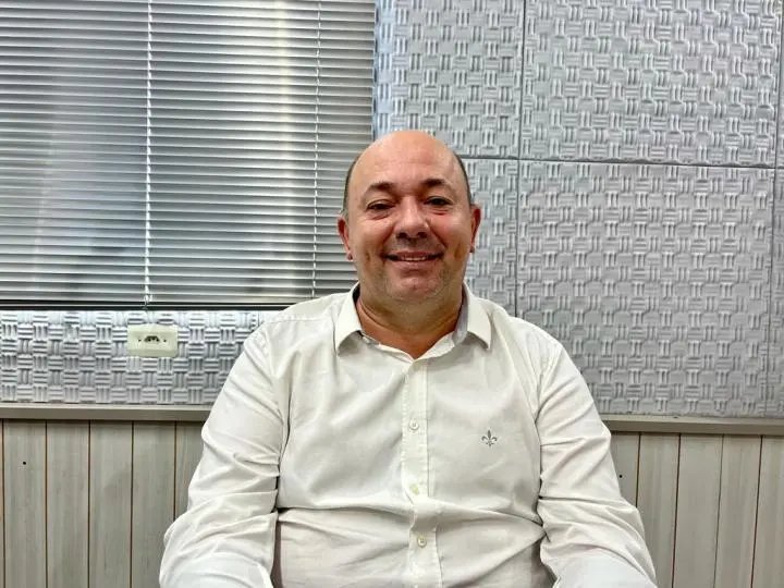 &ldquo;Quando o com&eacute;rcio do Guarani abrir, dia 3, j&aacute; vai poder passar pela ponte&rdquo;, afirma prefeito