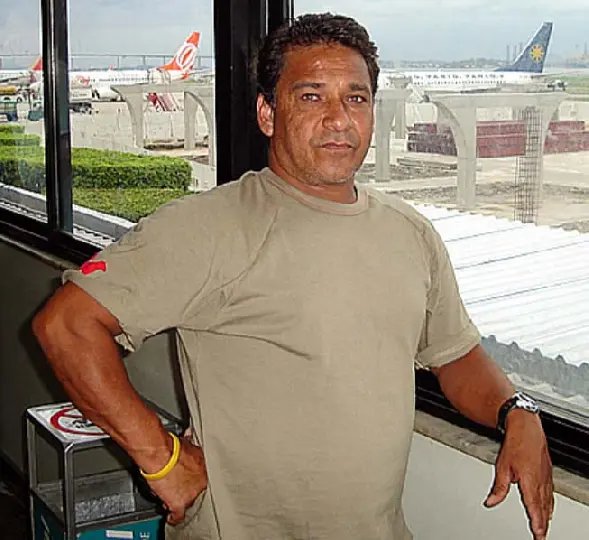 Morre Touch&ecirc;, autor do primeiro gol da hist&oacute;ria do Brusque