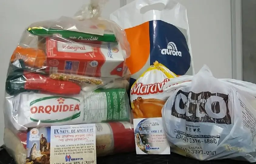 Grupia distribui donativos de natal em Brusque, Guabiruba e S&atilde;o Jo&atilde;o Batista