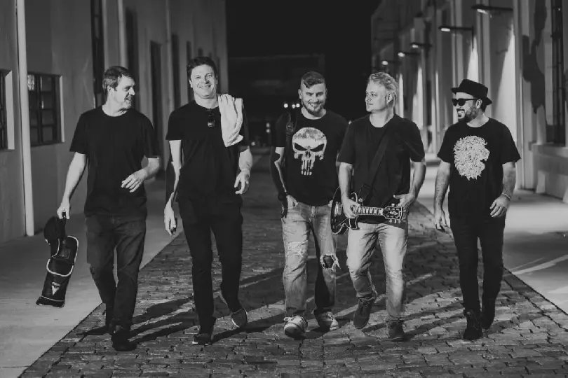 S&aacute;bado tem live com a banda Dick Vigarista