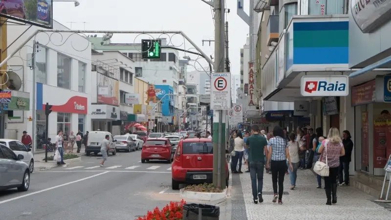 Brusque deve ter boas vendas no comércio para o Dia dos Pais