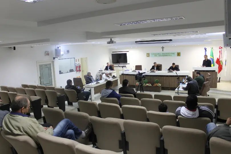 Após recesso, vereadores retornam às sessões de Guabiruba