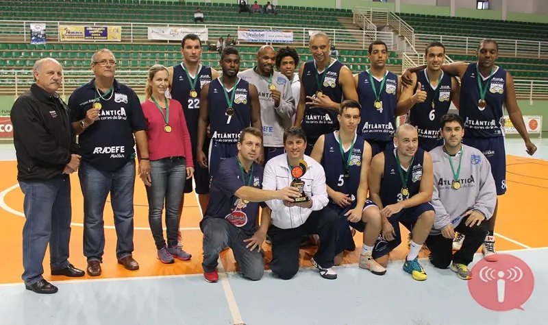 AD Brusque vence e fica com o bronze