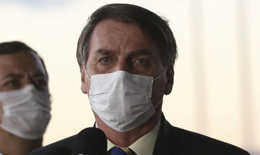 Bolsonaro apresenta sintomas de Covid-19 e cancela agendas, diz TV