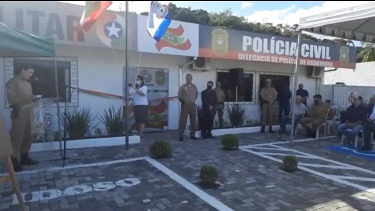 (V&Iacute;DEO) Delegacia de Pol&iacute;cia de Guabiruba &eacute; reformada e entregue para a popula&ccedil;&atilde;o 