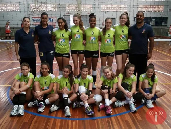 Final de semana de vitórias no vôlei