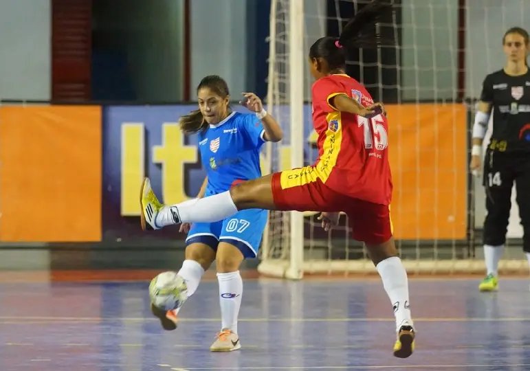 Mais uma goleada para o Barateiro