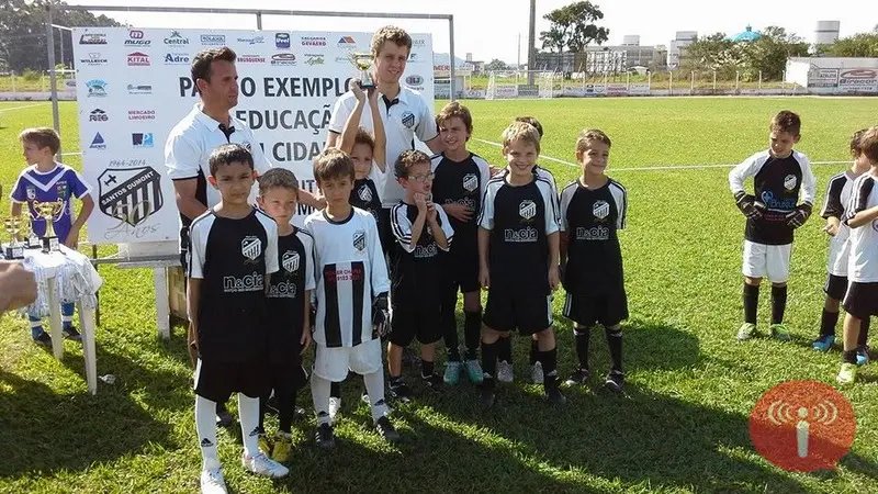 Afeg e Santos Dumont jogam em Camboriú