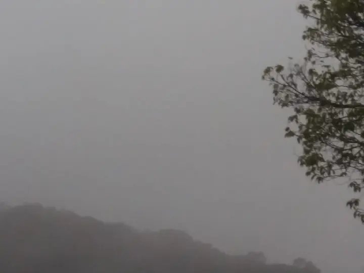 Aviso meteorol&oacute;gico prev&ecirc; frio intenso e chuva