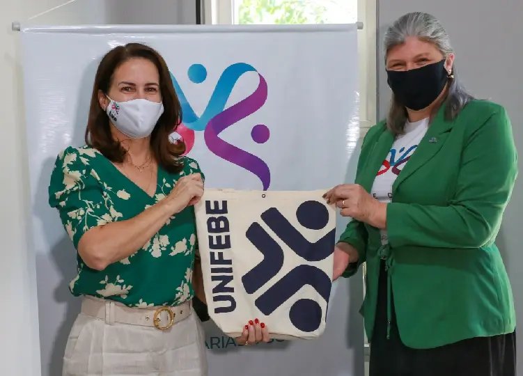 Reitora da UNIFEBE encontra com  primeira-dama para tratar de recursos para o terceiro setor