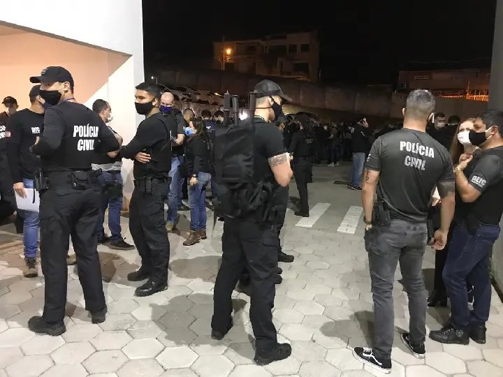 Mega opera&ccedil;&atilde;o faz buscas em onze cidades, uma delas na regi&atilde;o