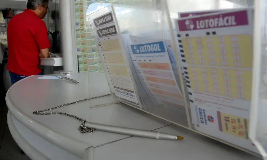 Lotof&aacute;cil passar&aacute; a ter seis sorteios por semana, informa Caixa